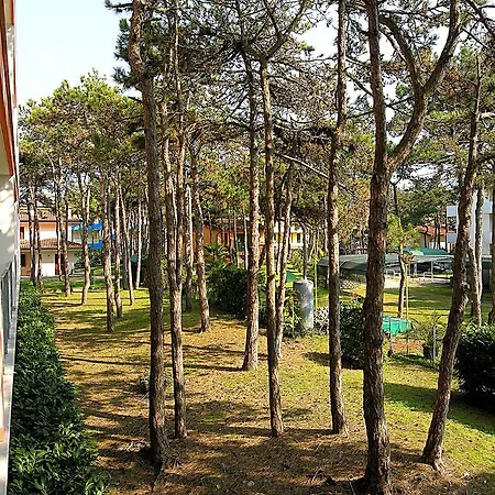 Isi * Bibione